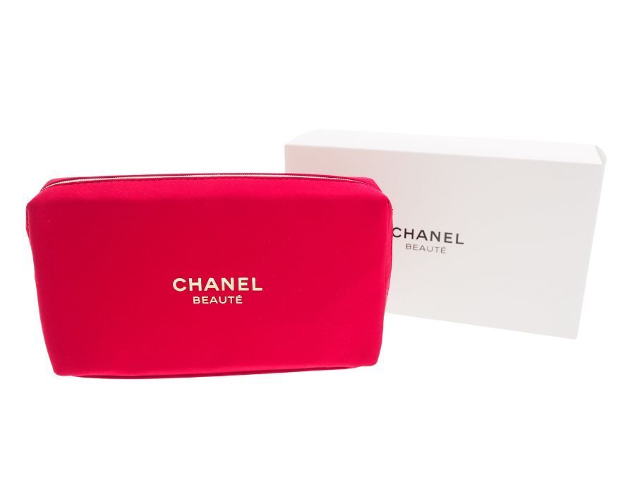 Used 未使用】CHANEL ノベルティ シルクポーチ 2022 裏地赤椿