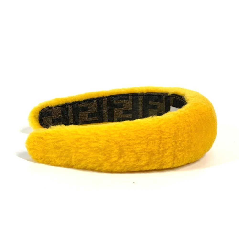 FENDI フェンディ