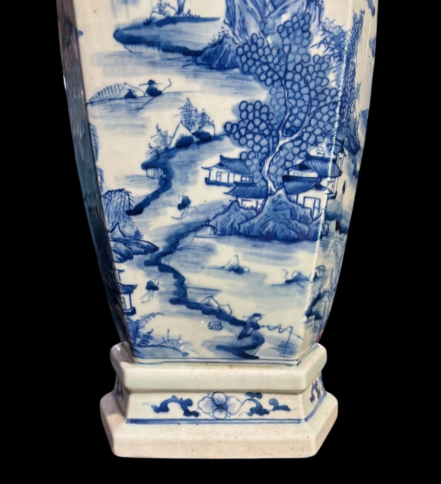 中国美術　大清乾隆年製　陶磁器　花瓶　花器　壺　花柄装飾　箱付き 壺 [鳥 紋 花柄] 乾隆年製 中国美術 フラワーベース 花瓶 花入れ