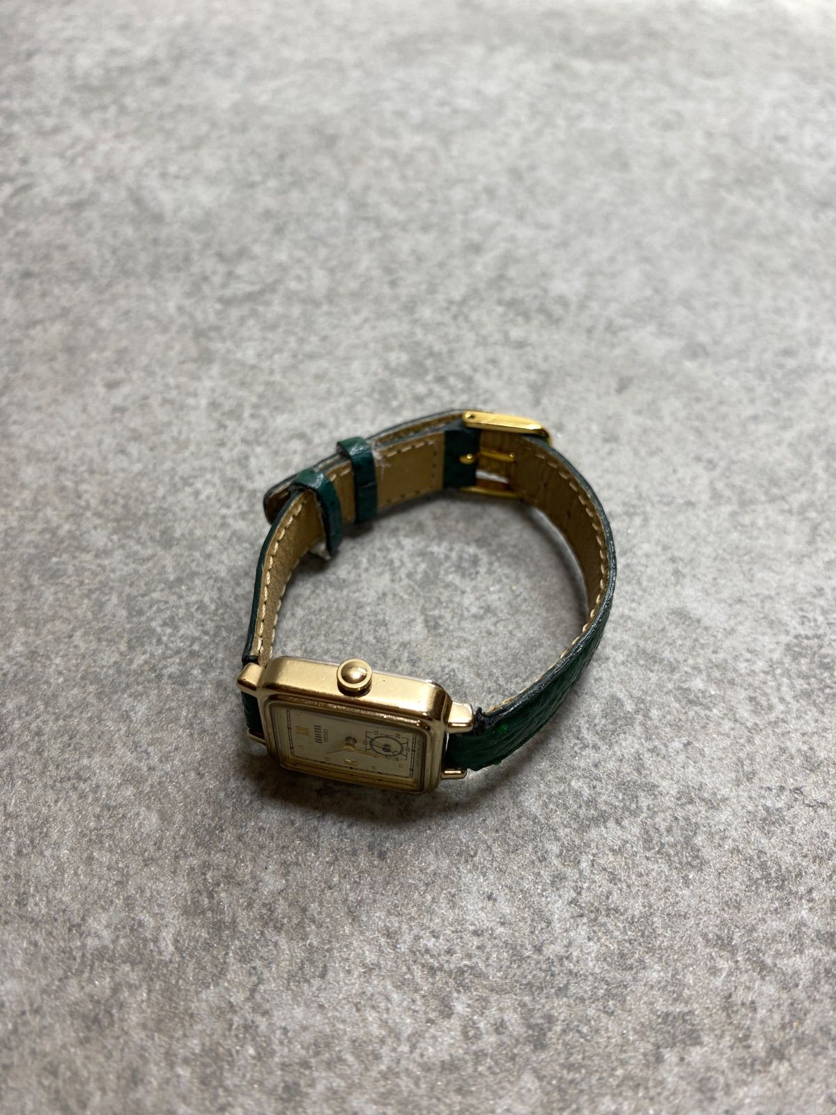 クォーツ 稼働品