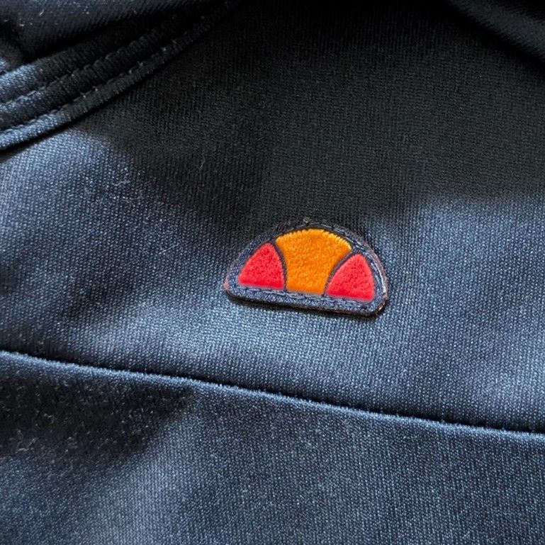 ellesse テニス セットアップ　シャツ日本サイズM 　スコート日本サイズL FILA フィラ テニス ウェア シャツ スコート 上下セットアップ