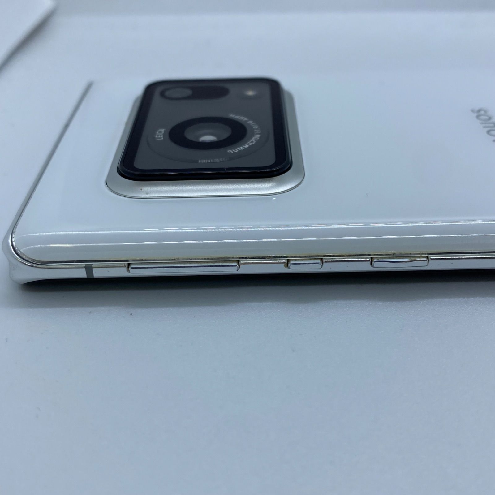 ☆【訳あり品】Softbank 売れ筋 AQUOS R6 128GB ホワイト AQUOS R6