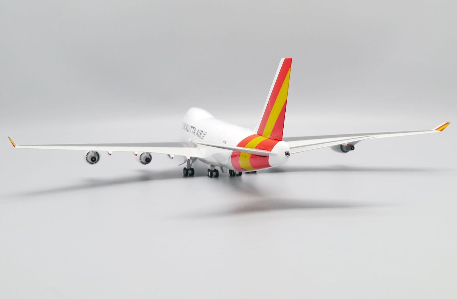 カリッタエア 747-400F N403KZ 1/400 Jcwings カリッタエア 747-400F N403KZ 1/400 - メルカリ