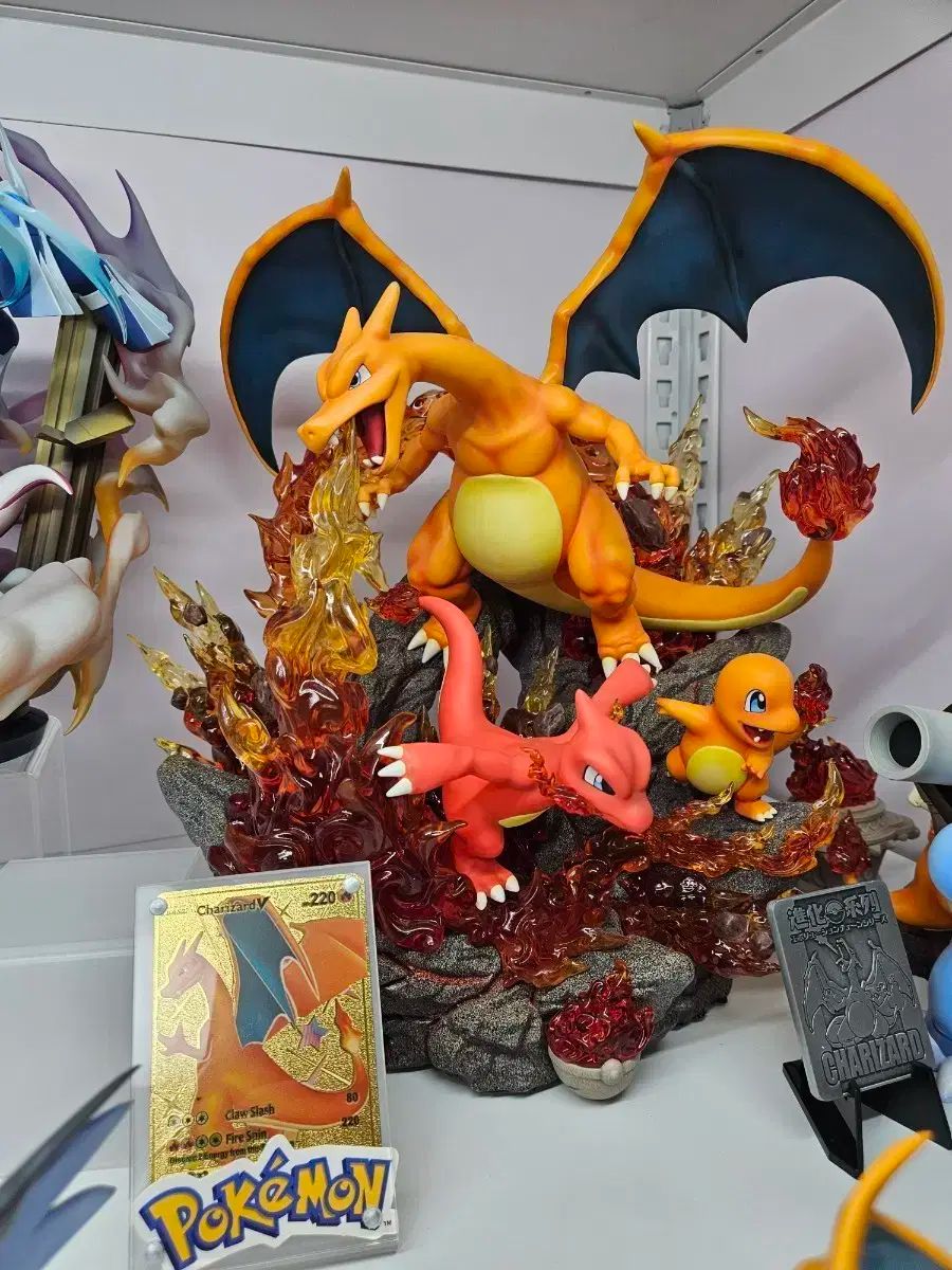ポケットモンスター monster リザードン フィギュア レジン 売ります