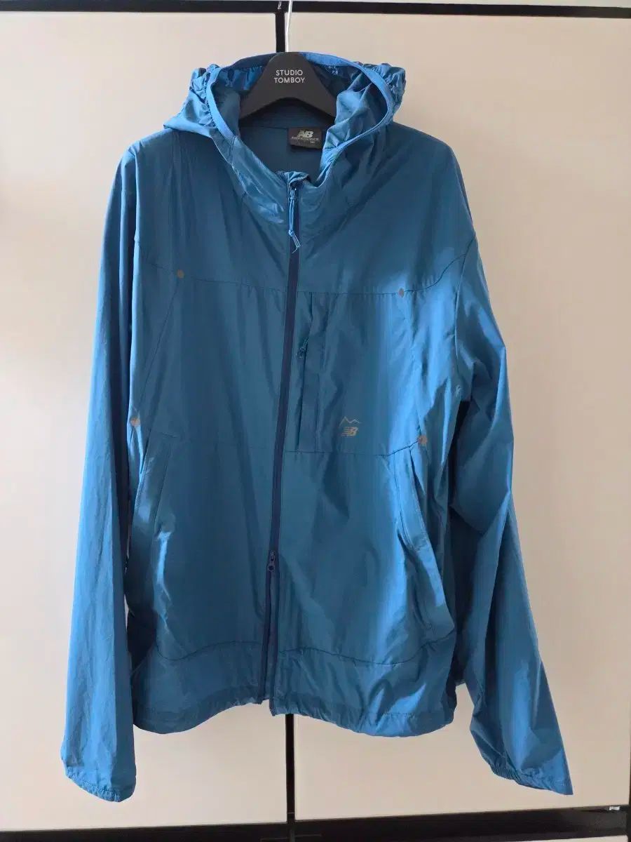 Cayl ニューバランス パーテックス ライト ウィンドジャケット