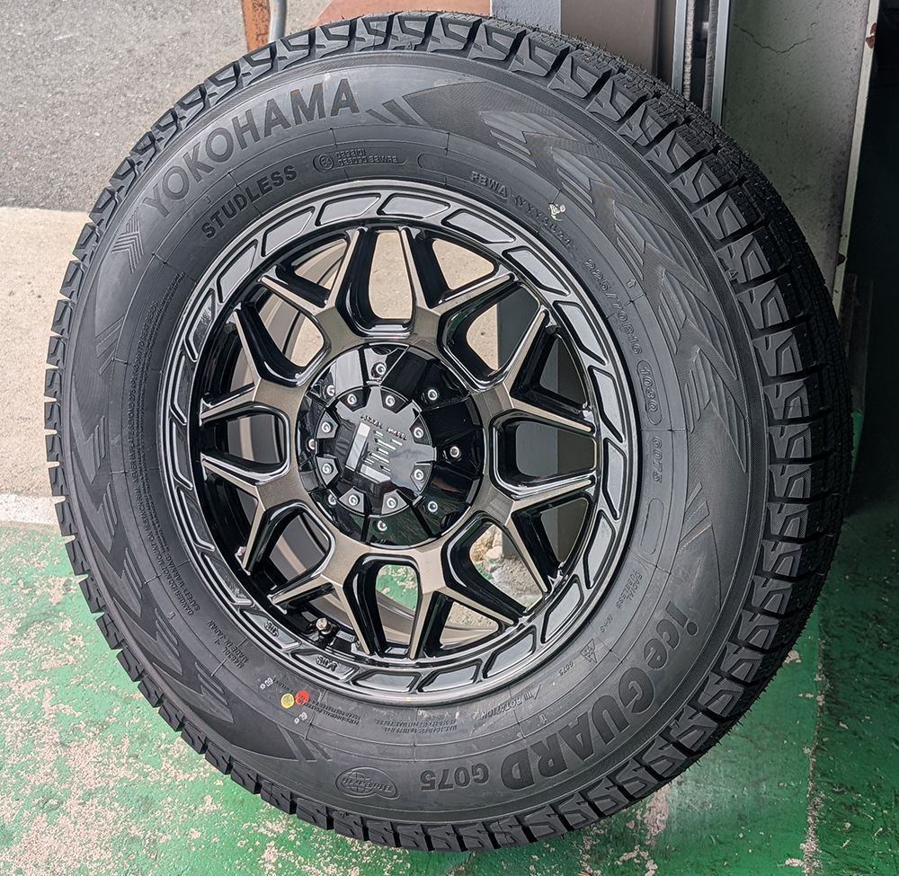 新品 スタッドレス デリカD5 デリカ D5 DELICA 16インチ ヨコハマ