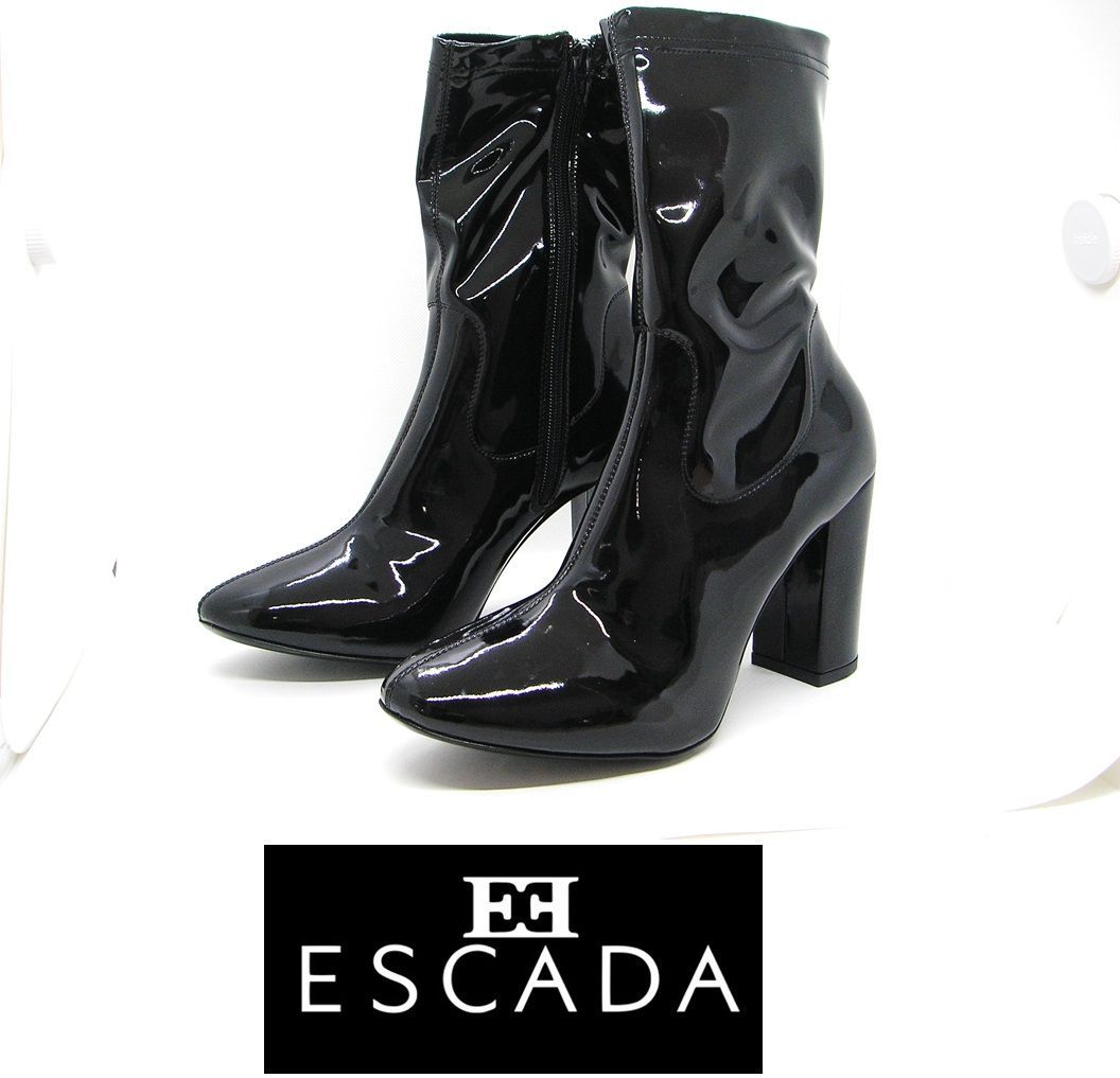 値下げします。未使用　escada エスカーダ　ミドル丈のブーツ