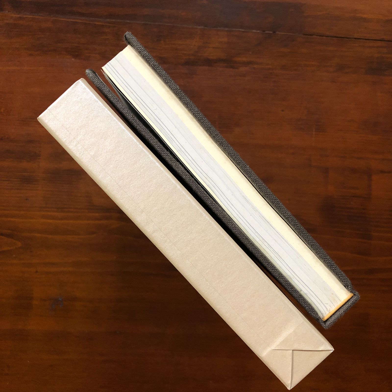 辻留「辻留 食の美 器の美」 辻留 食の美器の美 辻嘉一 著 1985.3 中央公論社 250p cc3いynm5