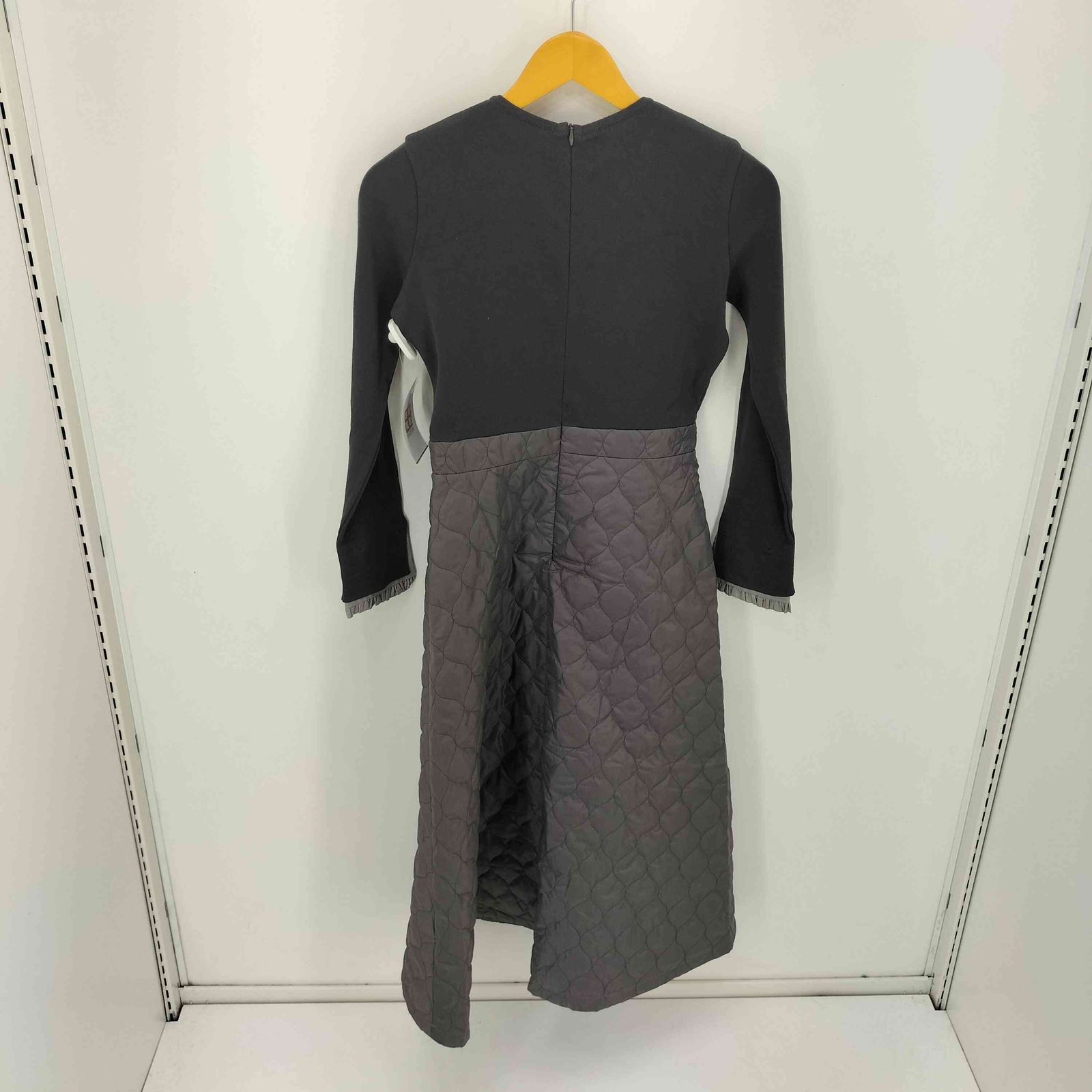 used キルティング切り替えワンピース 