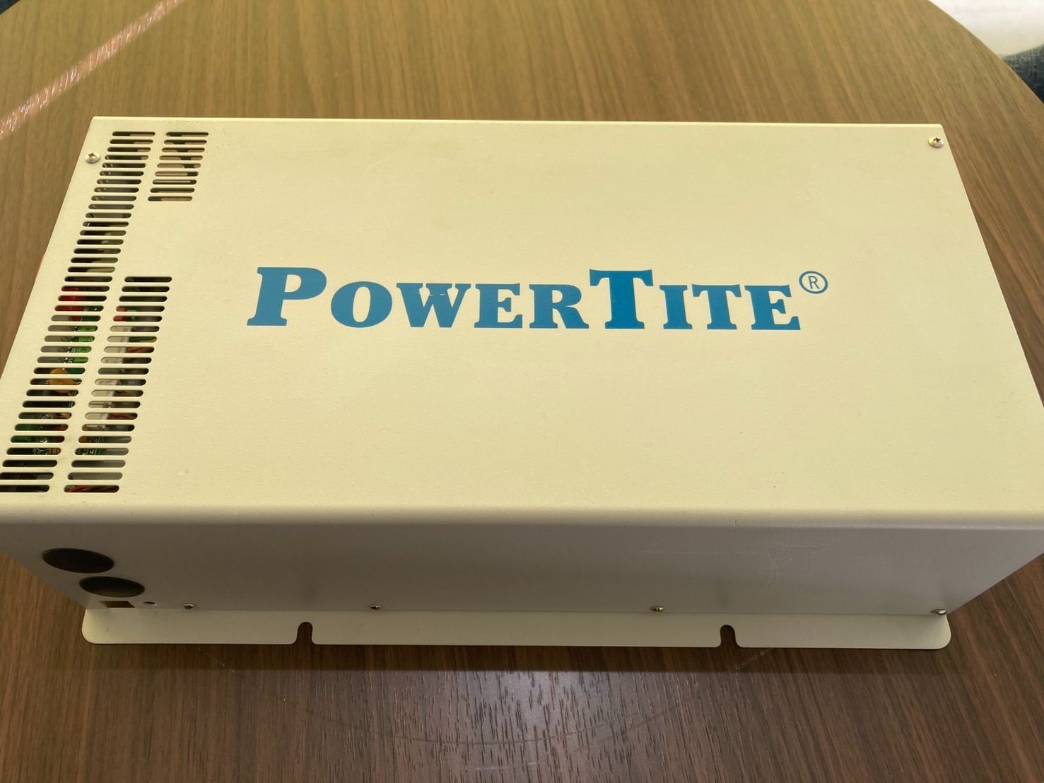 未来舎 POWERTITE インバーター FL-SU1503|D-12VD