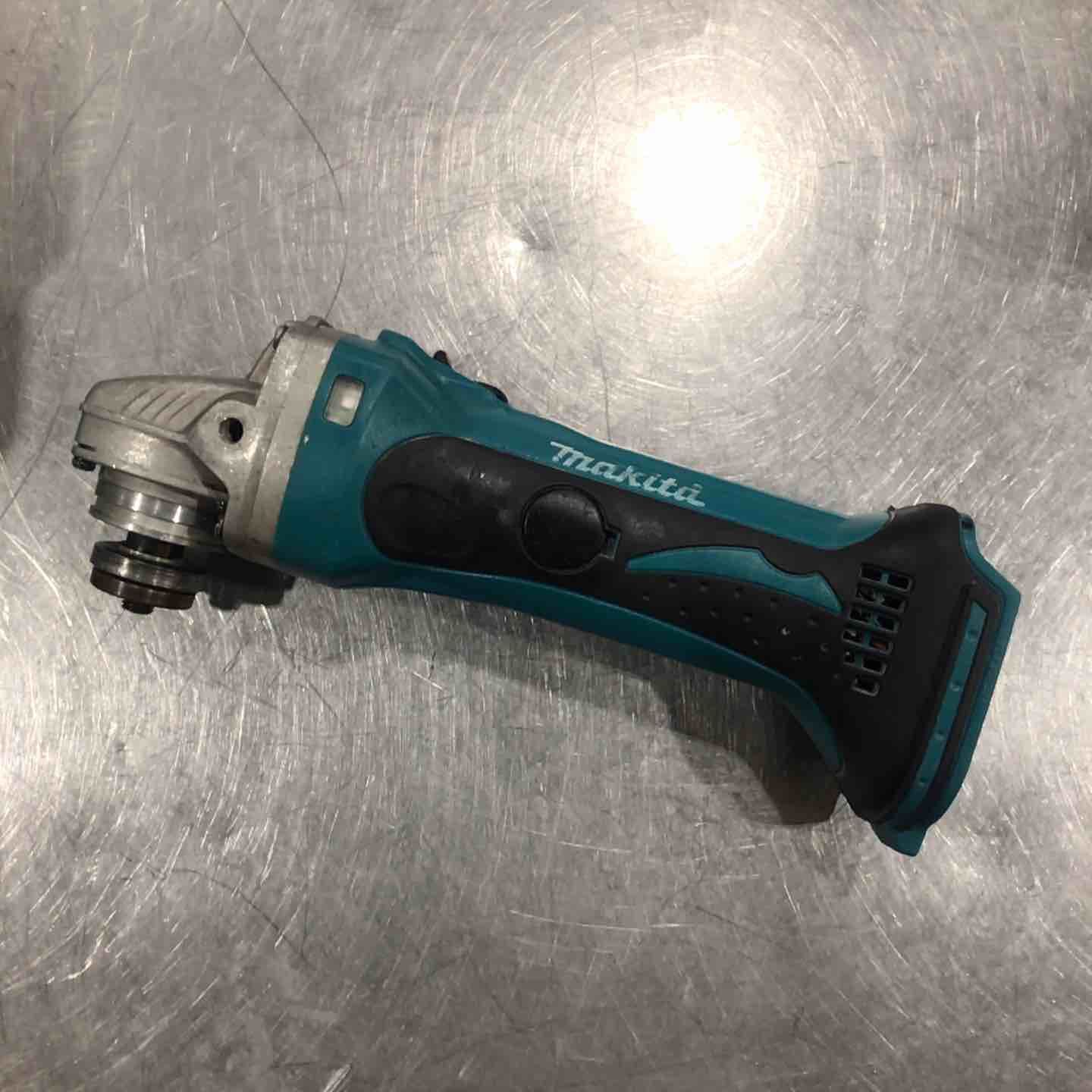 マキタ makita コードレスディスクグラインダ GA402DZ 川口店