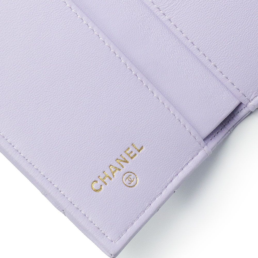 シャネル マトラッセ クラシック スモール フラップ ウォレット  