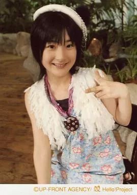 中古】生写真(ハロプロ) Berryz工房/嗣永桃子/膝上・衣装水色・白の花