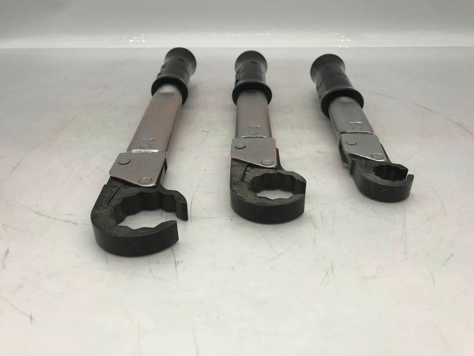 品 〇BBK ラチェットトルクレンチ3本セット 29mm×75N m|26mm×55N m|17mm×18N m ITWSAAFG4D4M エコツール小牧ｲﾝﾀｰ店 M02 FFCRYSTALESIA_COM