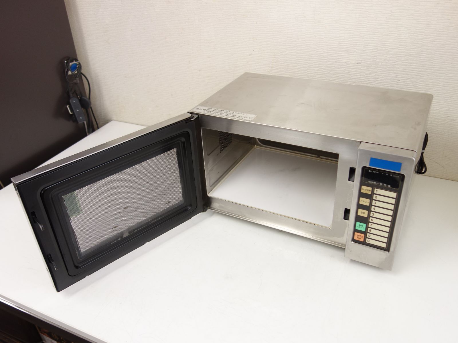 連携のある M パナソニック 業務用 電子レンジ コンビニ 22L 庫内フラット 左開き 100V 60Hz 西日本 NE-710GP 31639 今すぐ一括検索！