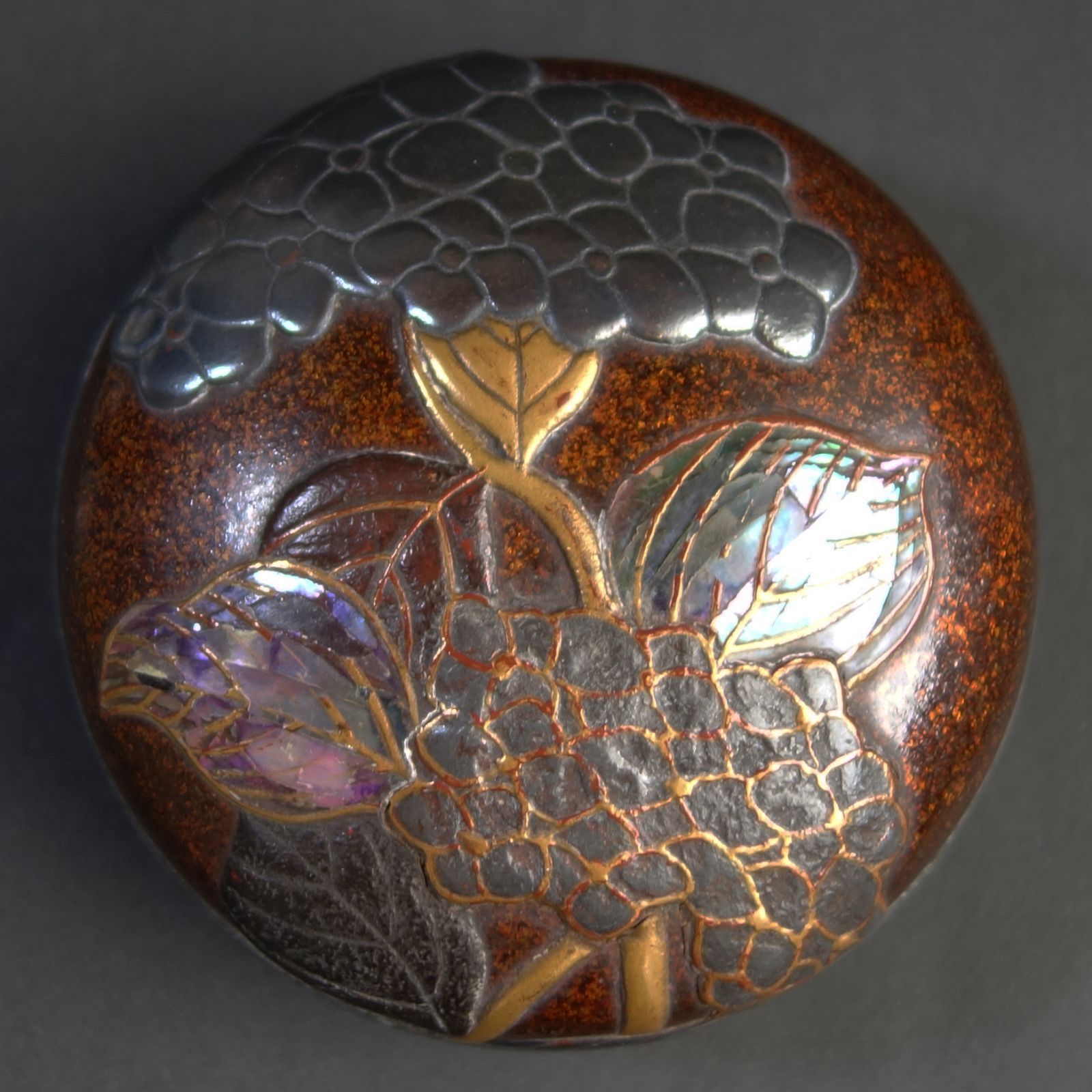 高蒔絵 錫縁 香合 錫板貼 螺鈿細工 紫陽花図 高蒔絵 錫縁 香合 共 き 漆器 茶道具 骨董 古美術 Bc25043001