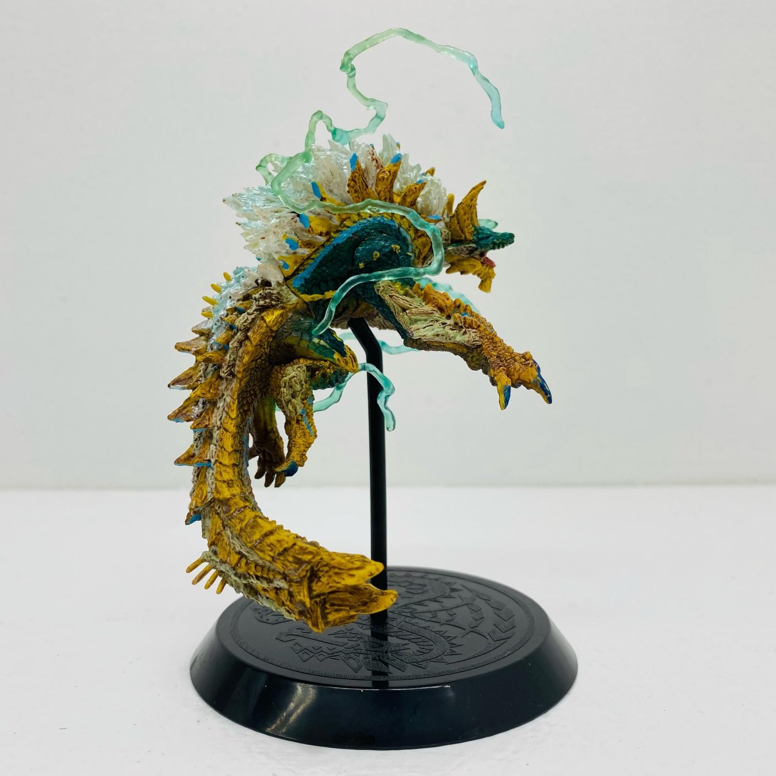 ジンオウガ(超帯電状態) 「カプコンフィギュアビルダー