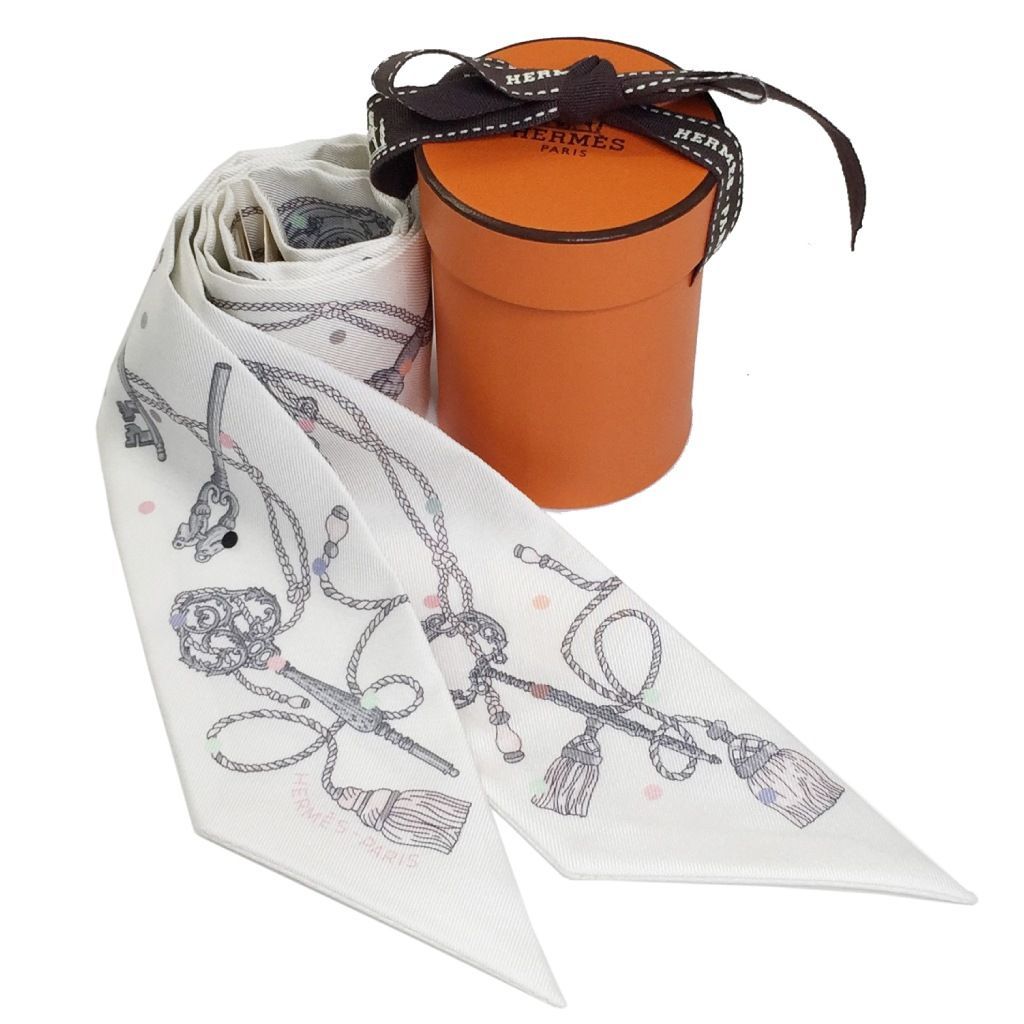 エルメス ツイリー　レクレアポア　ホワイト エルメス 新品 ツイリー Les Cles a Pois レクレアポア ホワイト