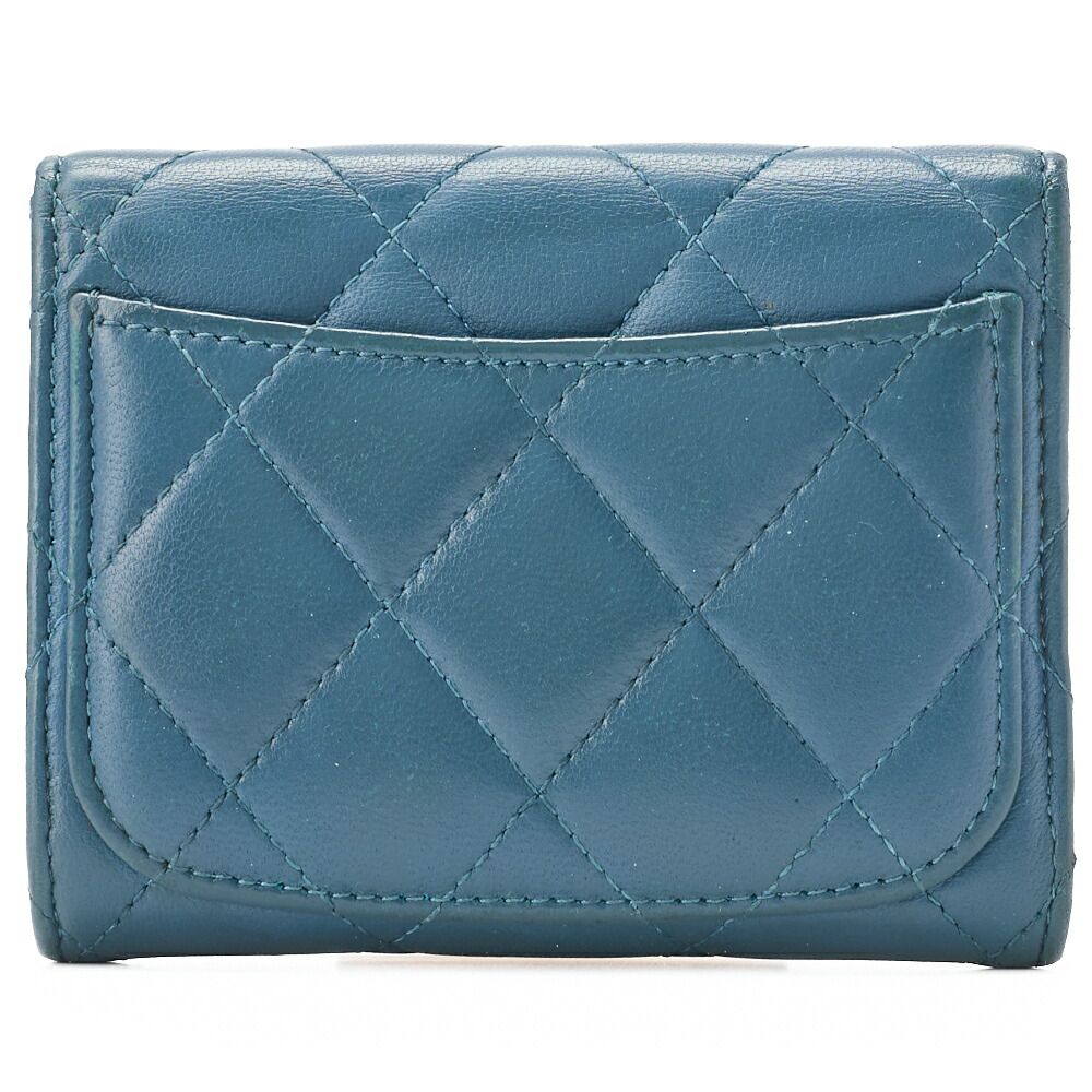 CHANEL シャネル マトラッセ 三つ折りコンパクト 財布 キャビア