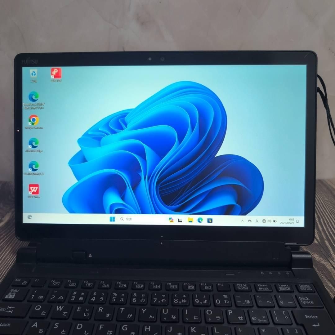 富士通 Q739/AE 第8世代i3 SSD 13.3型 オフィス 2in1PC 富士通 Q739/AE 第8世代i3 SSD 13.3型 オフィス 2in1PC Office付き