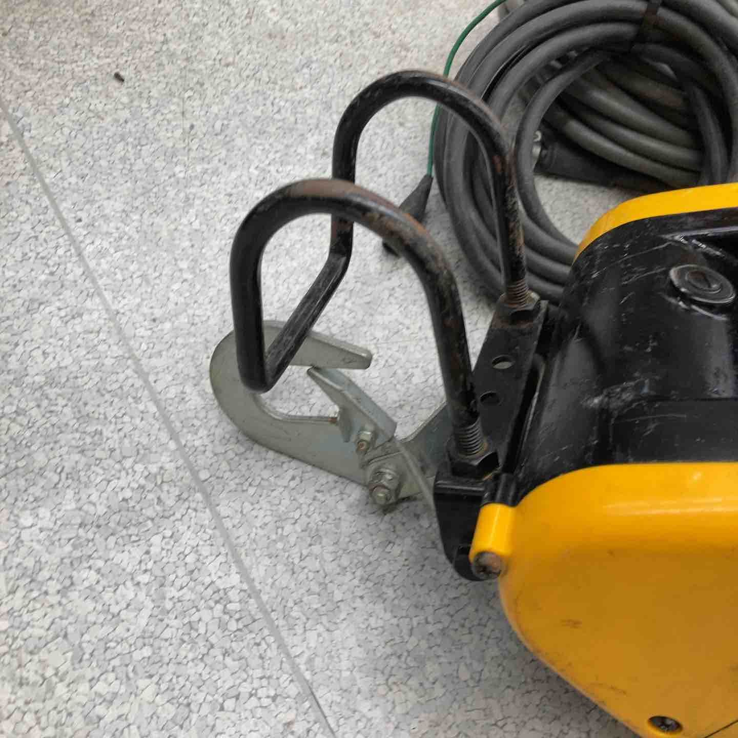 荷揚げ機 型式不明