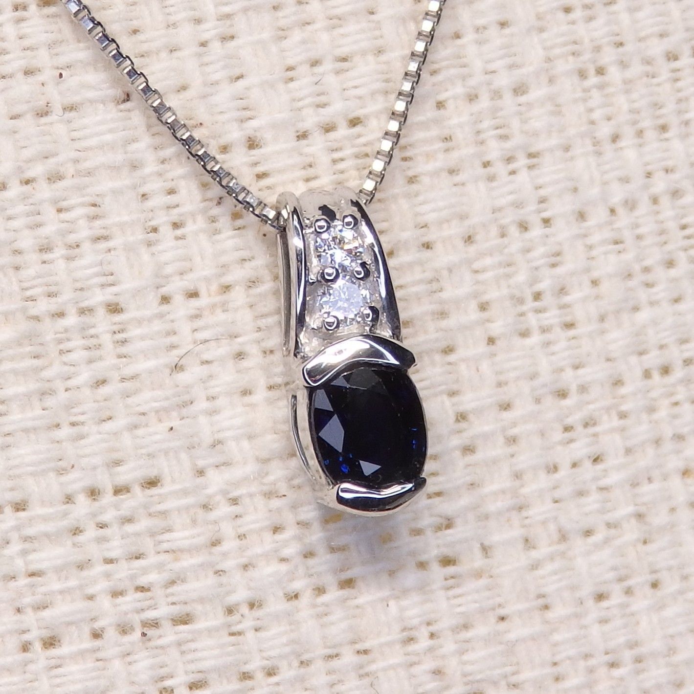 ☆セール☆ブルーサファイア ペンダントTOP Z5978 0.383ct プラチナPt