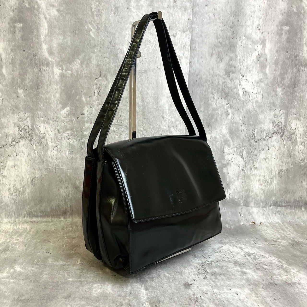 ✨美品✨ LOEWE ロエベ トートバッグ ハンドバッグ アナグラム ロゴ型 