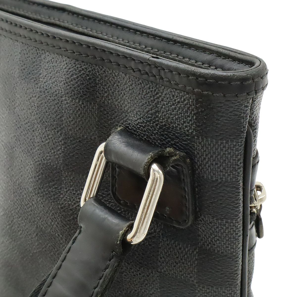 ヴィトン トマス　ショルダーバッグ ラグジュアリーブランド【LOUIS VUITTON /ルイ ヴィトン】より
