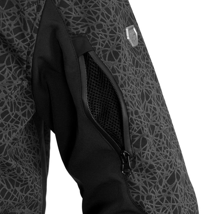 HR Black