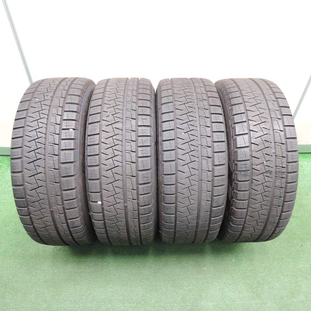バリ溝 綺麗 9分☆BMW 1シリーズ F20 純正 205/55R16 スタッドレス 