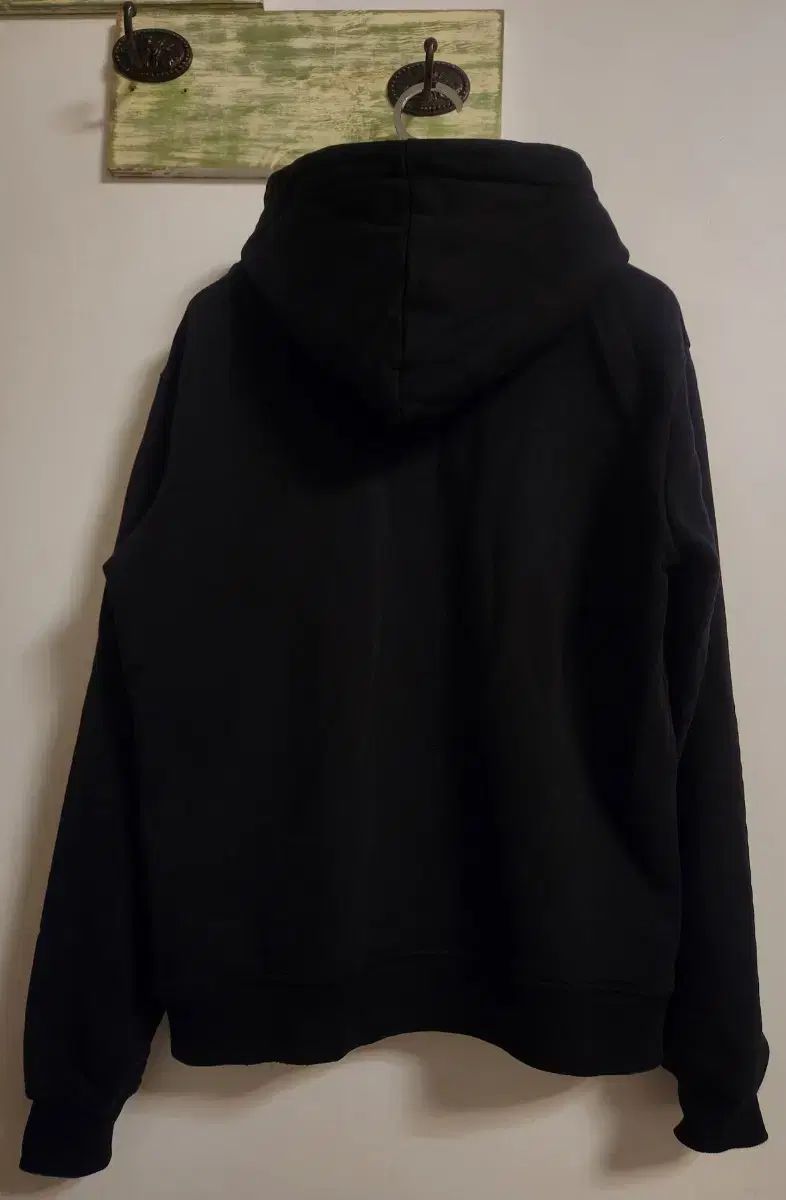 フード付きTシャツ