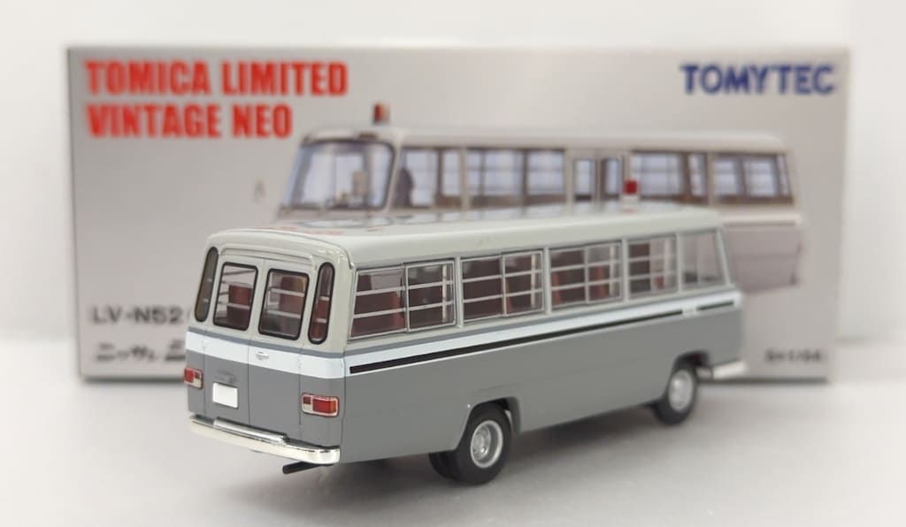トミーテック　ニッサンシビリアン護送車　LV-N52 トミーテックリミテッドヴィンテージ ニッサンシビリアン護送車