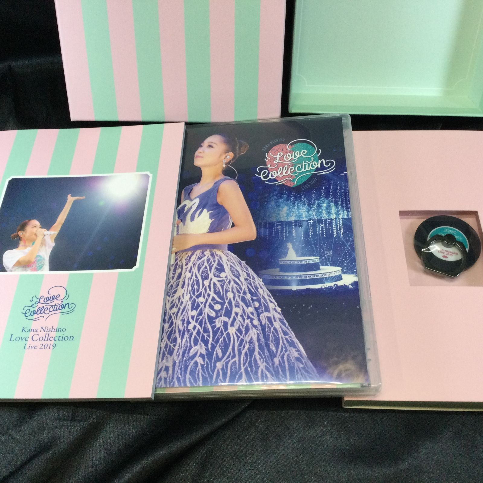 ☆ 西野カナ LOVE COLLECTION LIVE 2019 限定盤 Blu-ray - メルカリ