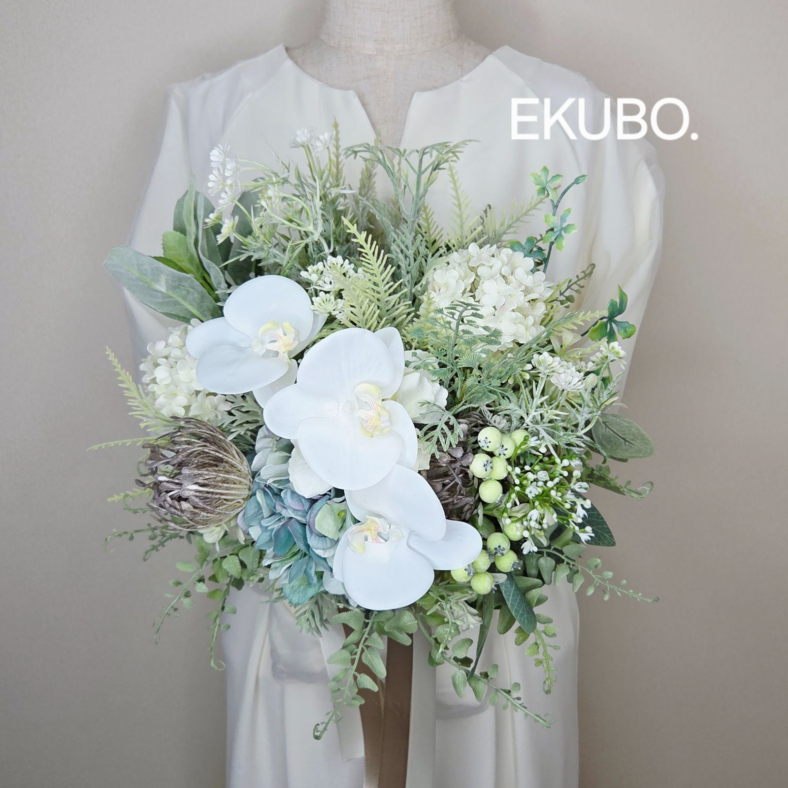 ウェディングブーケ-ブートニア