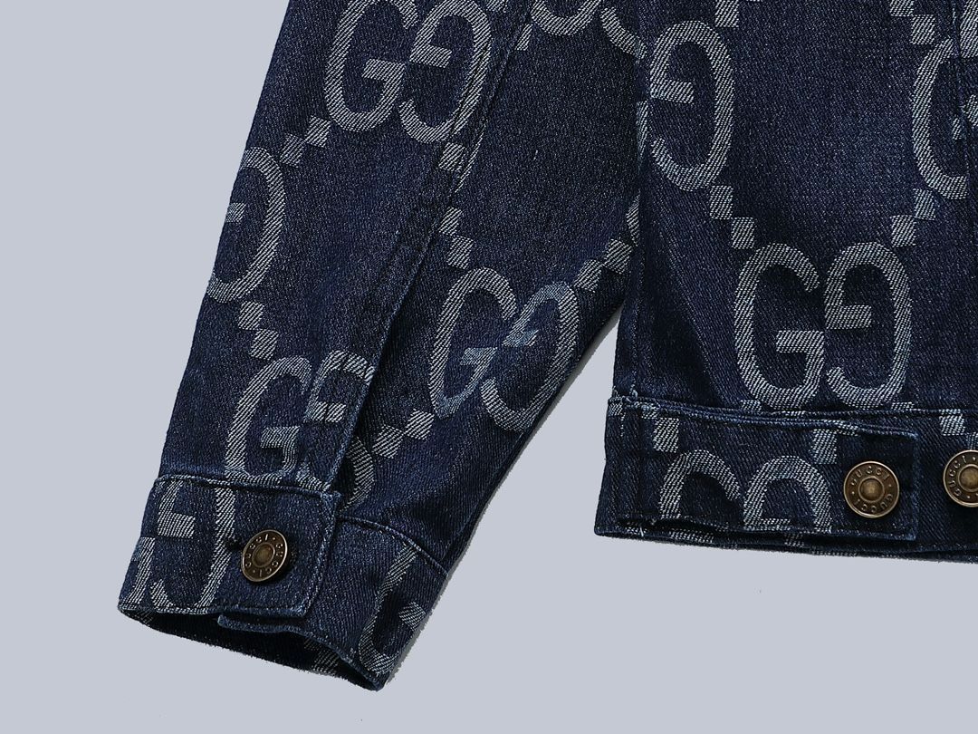 本日限定特価】Gucci メンズ デニムジャケット ダブルG プリント