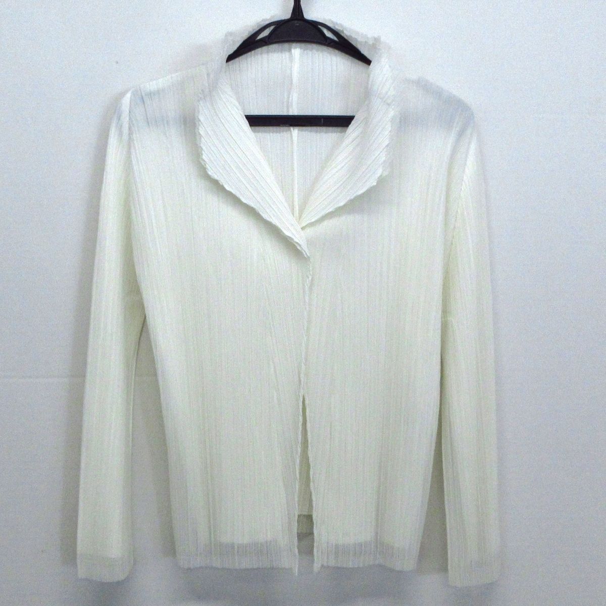 C*2様 PLEATS PLEASE プリーツカーディガン サイズ3 PLEATS PLEASE(プリーツプリーズ) カーディガン サイズ3 L