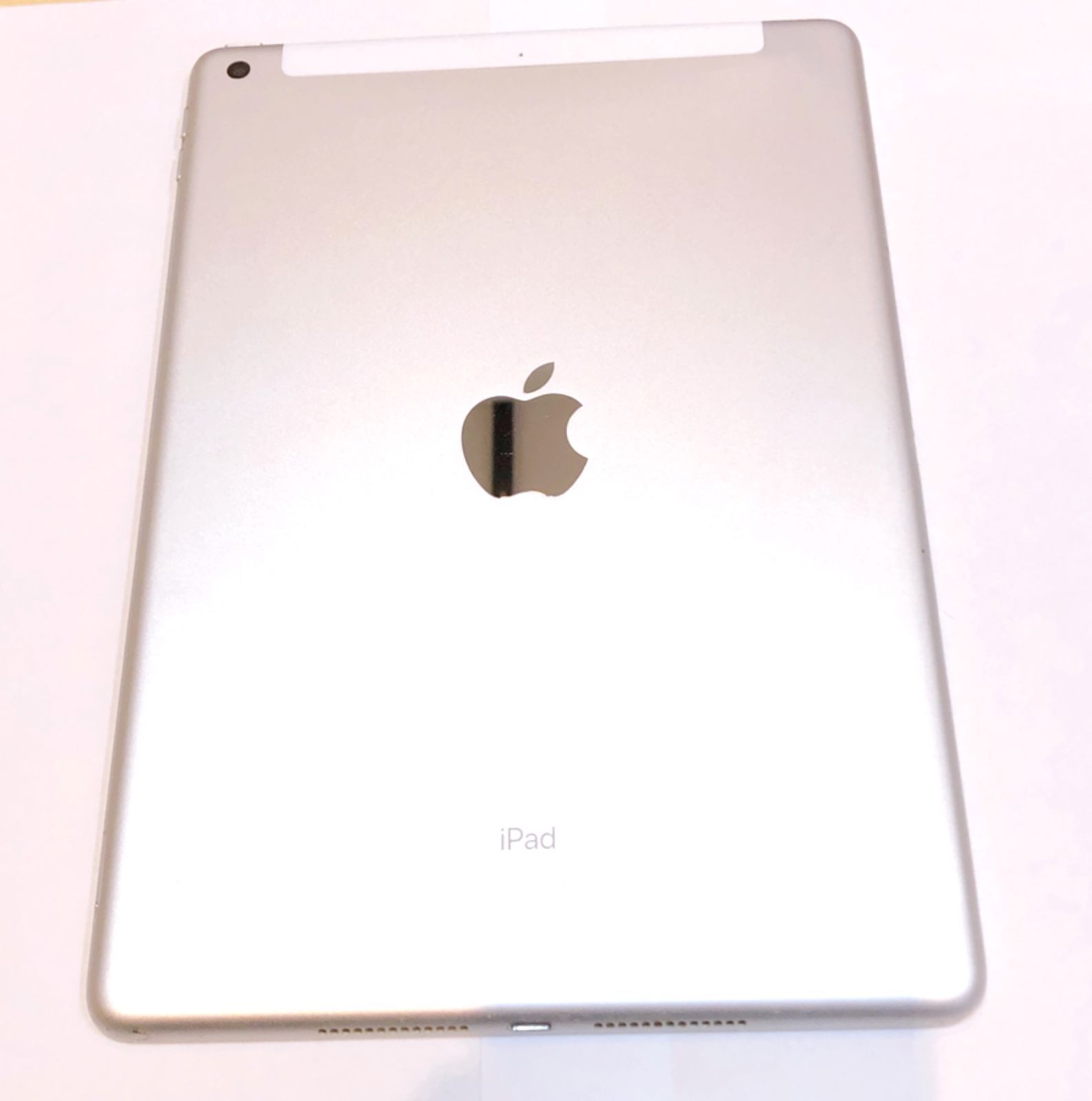 64GB シルバー