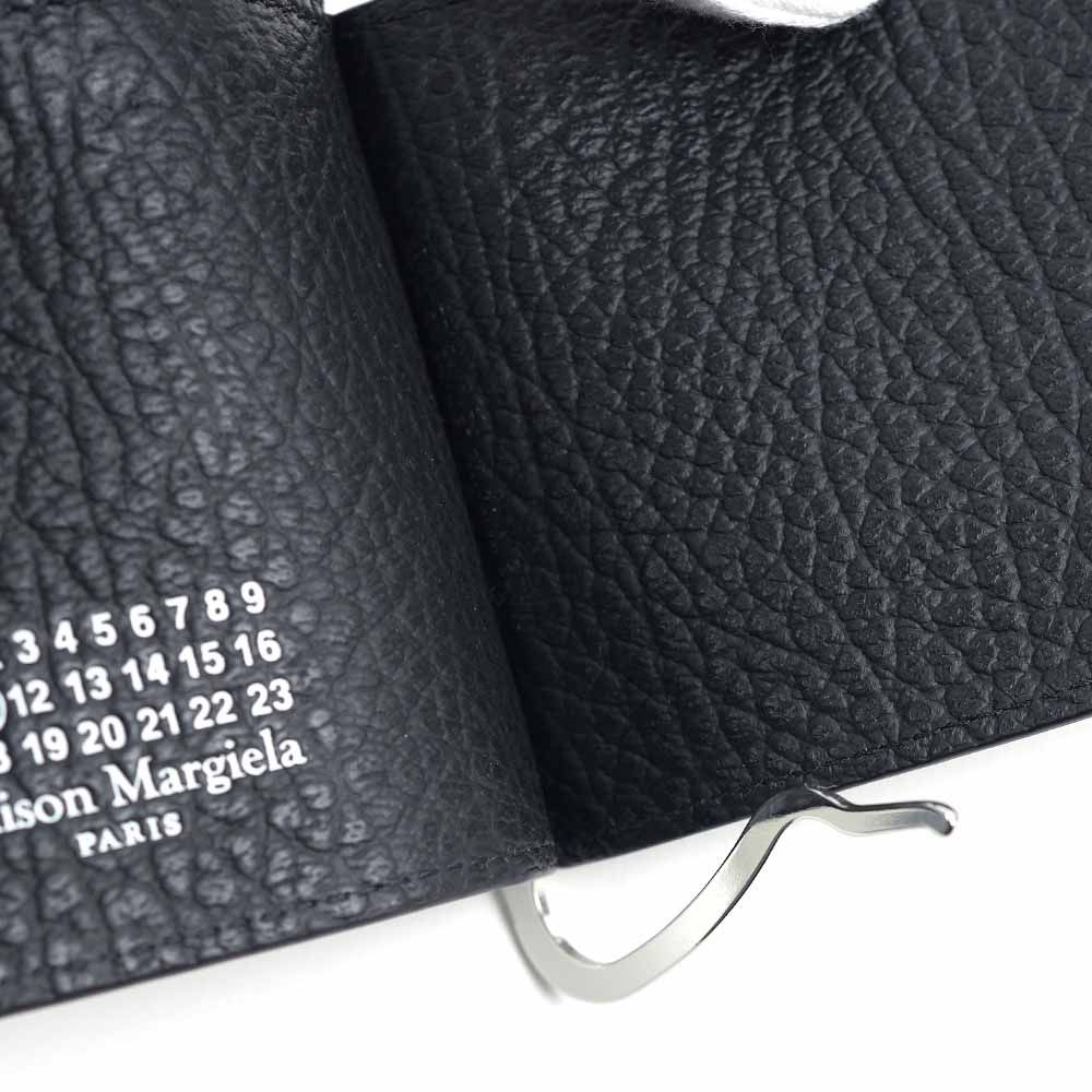 激安大特集！ メゾンマルジェラ 財布 Maison Margiela マネークリップ 二つ折り財布 ウォレット メンズ ブラック WALLET SLIM 2 PINCER SA1UI0022 P4455 T8013 ユニバーサルな