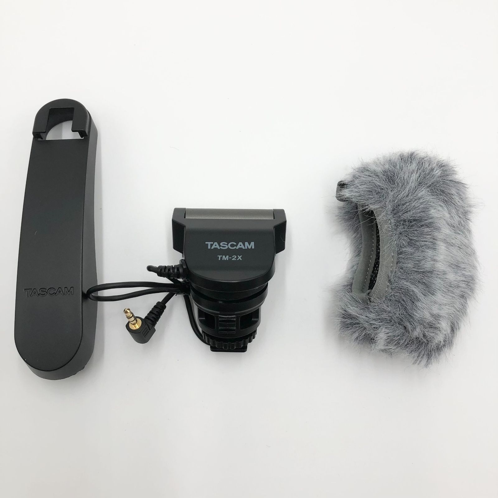 TM-2X (デジタル一眼レフ用X-Y方式ステレオマイク) TM-2X | デジタル一眼レフ用X-Y高音質ステレオマイク | TASCAM