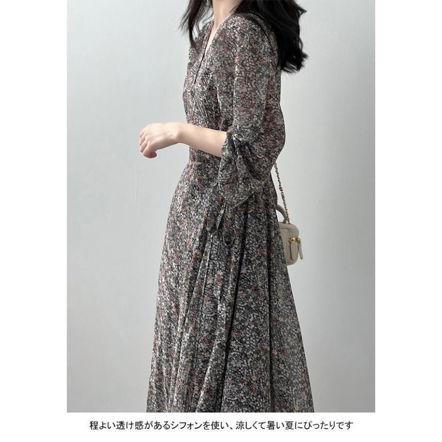 シフォンワンピース