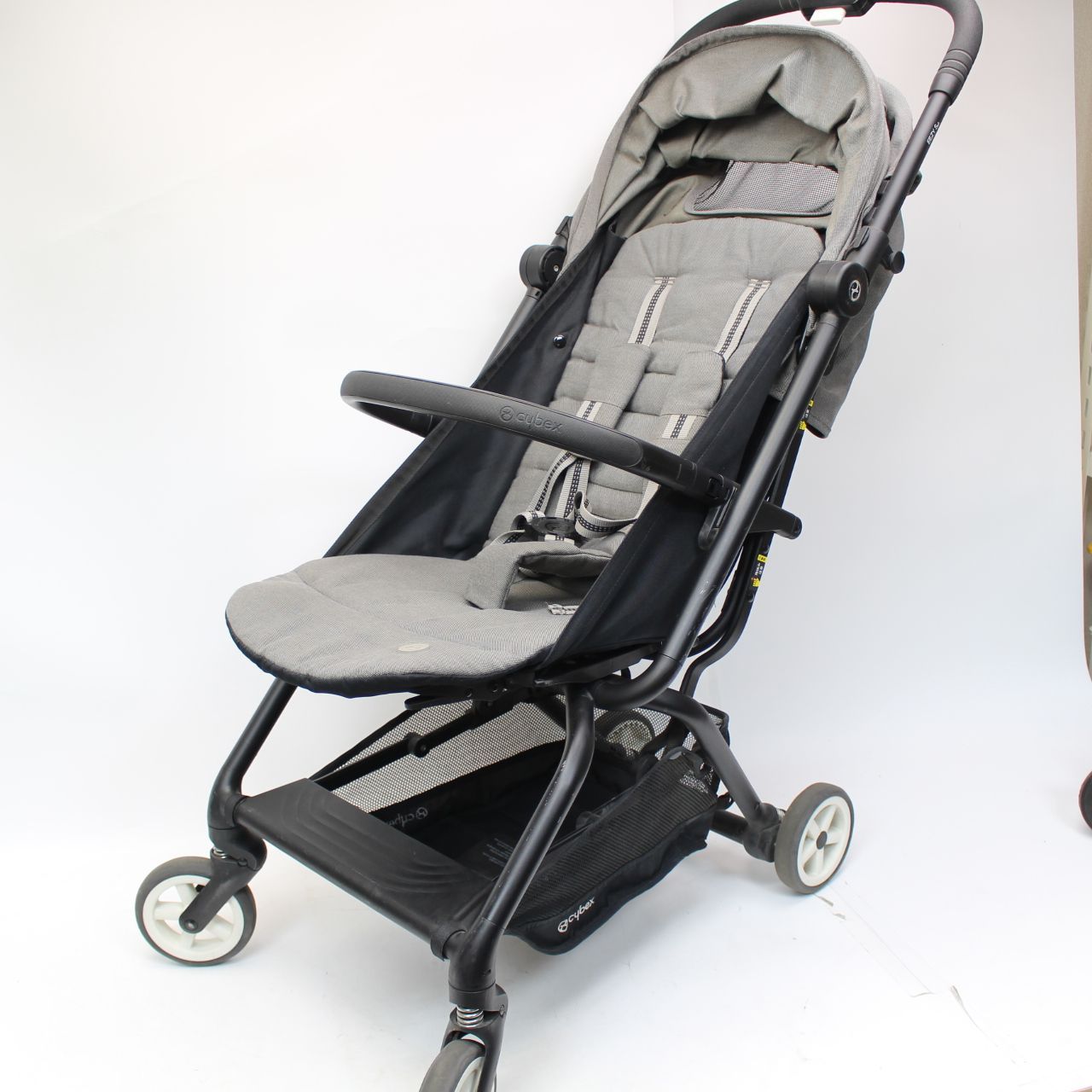 Cybex Easy S B2折りたたみ式ベビーカー グレー サイベックス cybex イージーS B2 EEZY S ベビーカー ポイント10