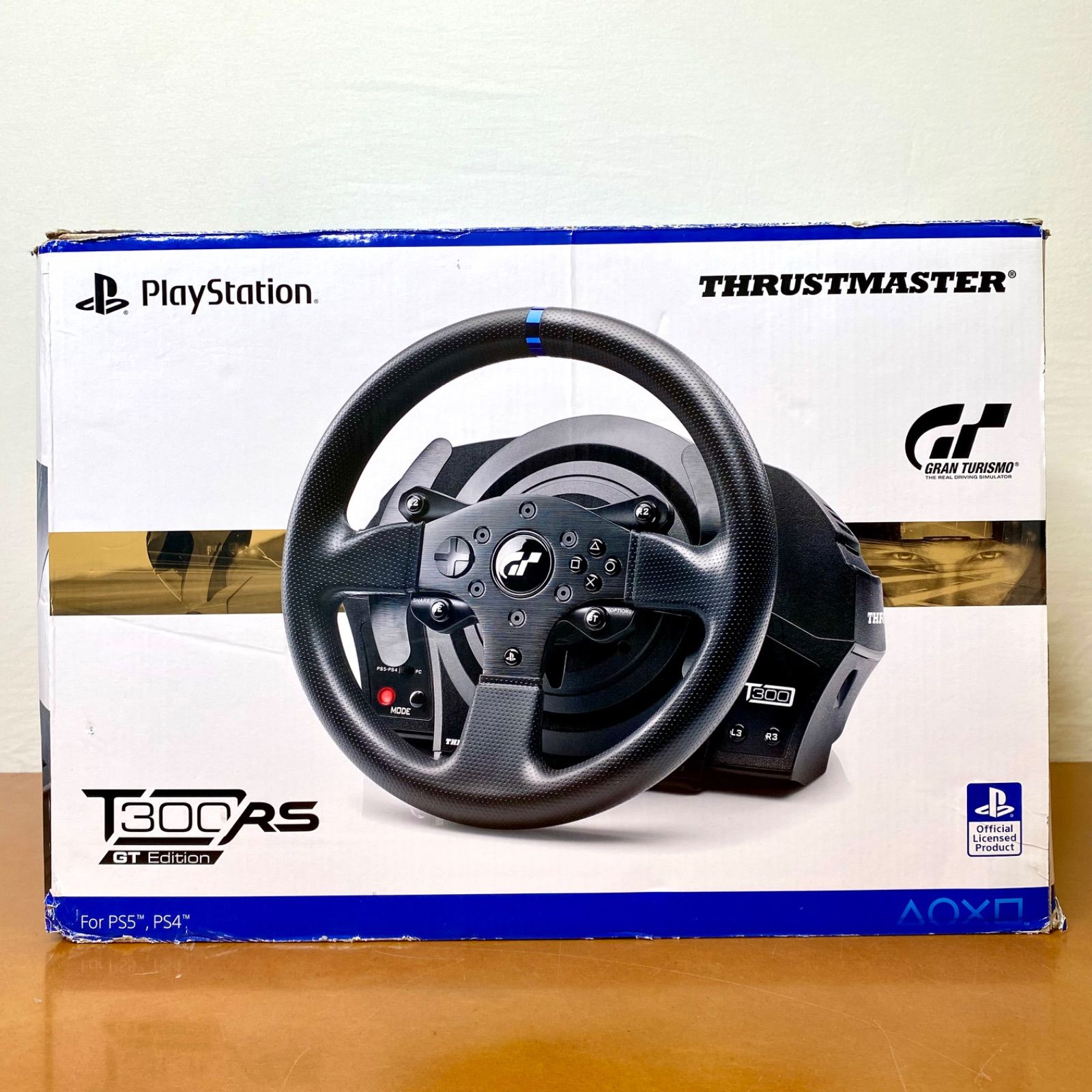 THRUSTMASTER PS4/5用 GT ハンドルコントローラー T300RS 
