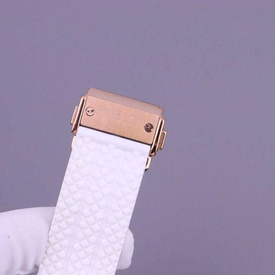 新品 HUBLOT腕時計 未使用 ｜本日限定特価｜新品未使用--MM輸入