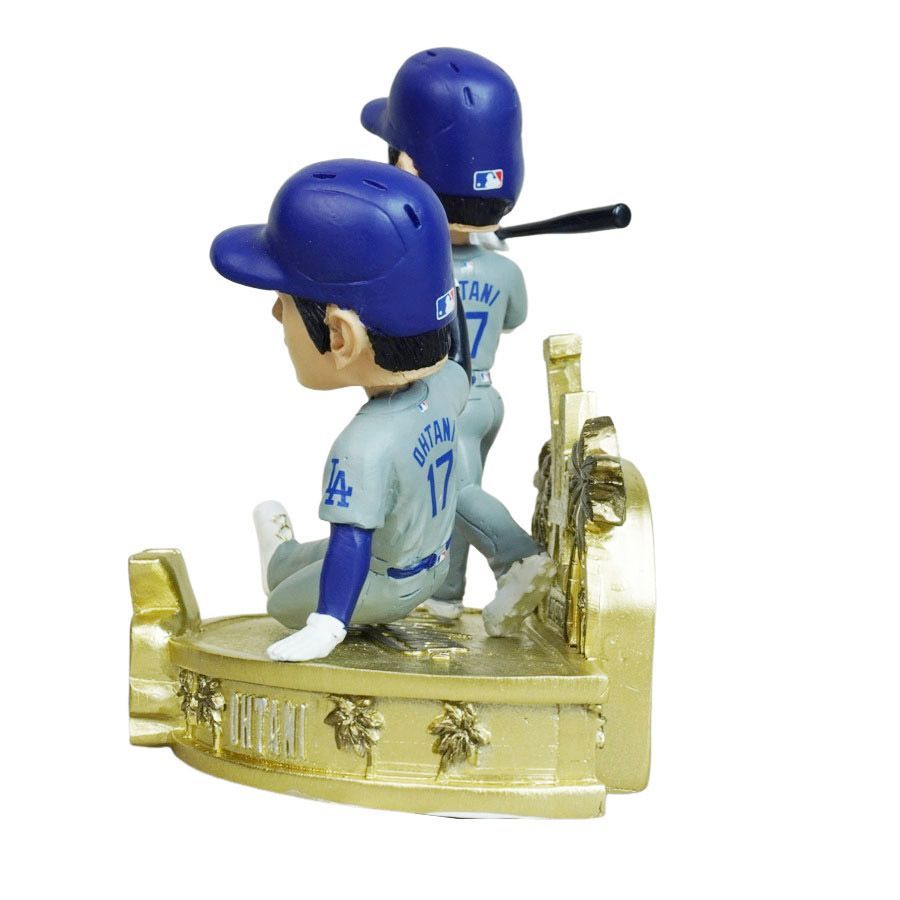 フィギア 公式グッズ