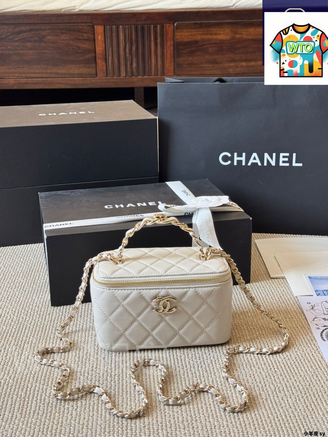 新品未使用 シャネル CHANEL ミラー付き ボックス ケース 美品 CHANE シャネル ミラー付き メイクボックス アクセサリー