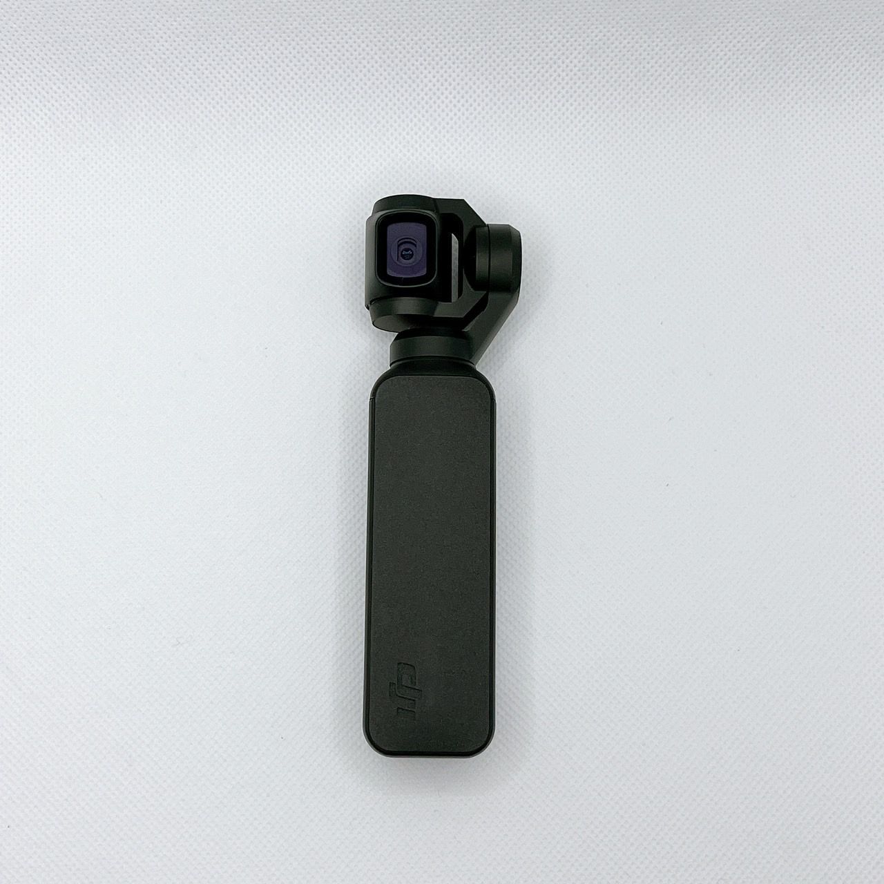 箱付き 美品 DJI OSMO POCKET (3軸ジンバル, 4Kカメラ) ディー