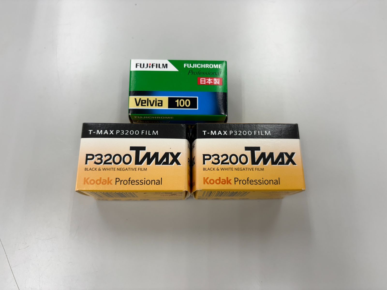 アウトレット品】FUJIFILM VELVIA 100 36枚撮り 1個 + コダック