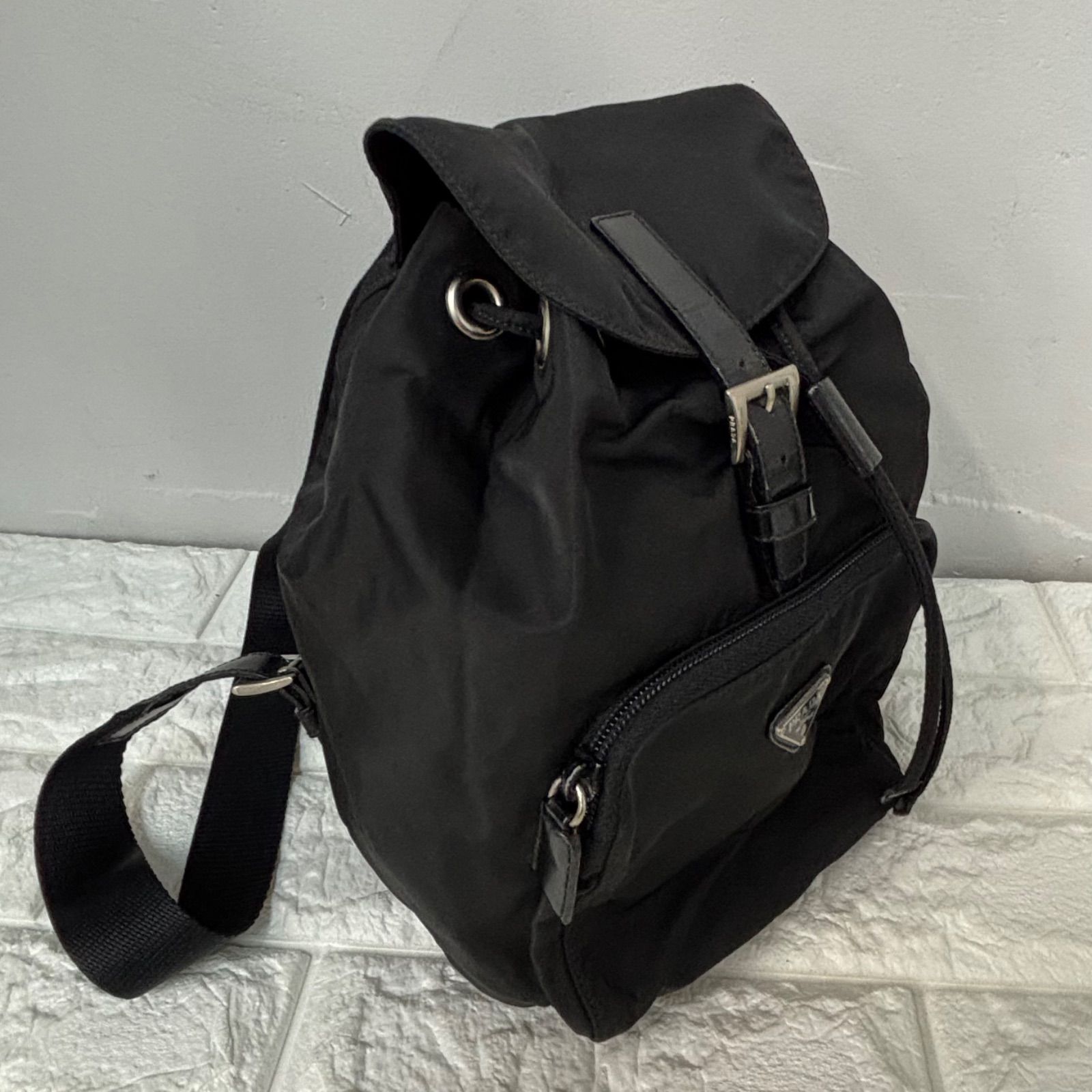 【美品】プラダ PRADA ミニリュック ナイロン レザー 三角ロゴ 紺色 PRADA - レア色！極美品✨PRADA ミニリュック ナイロン 紺色 三角ロゴ