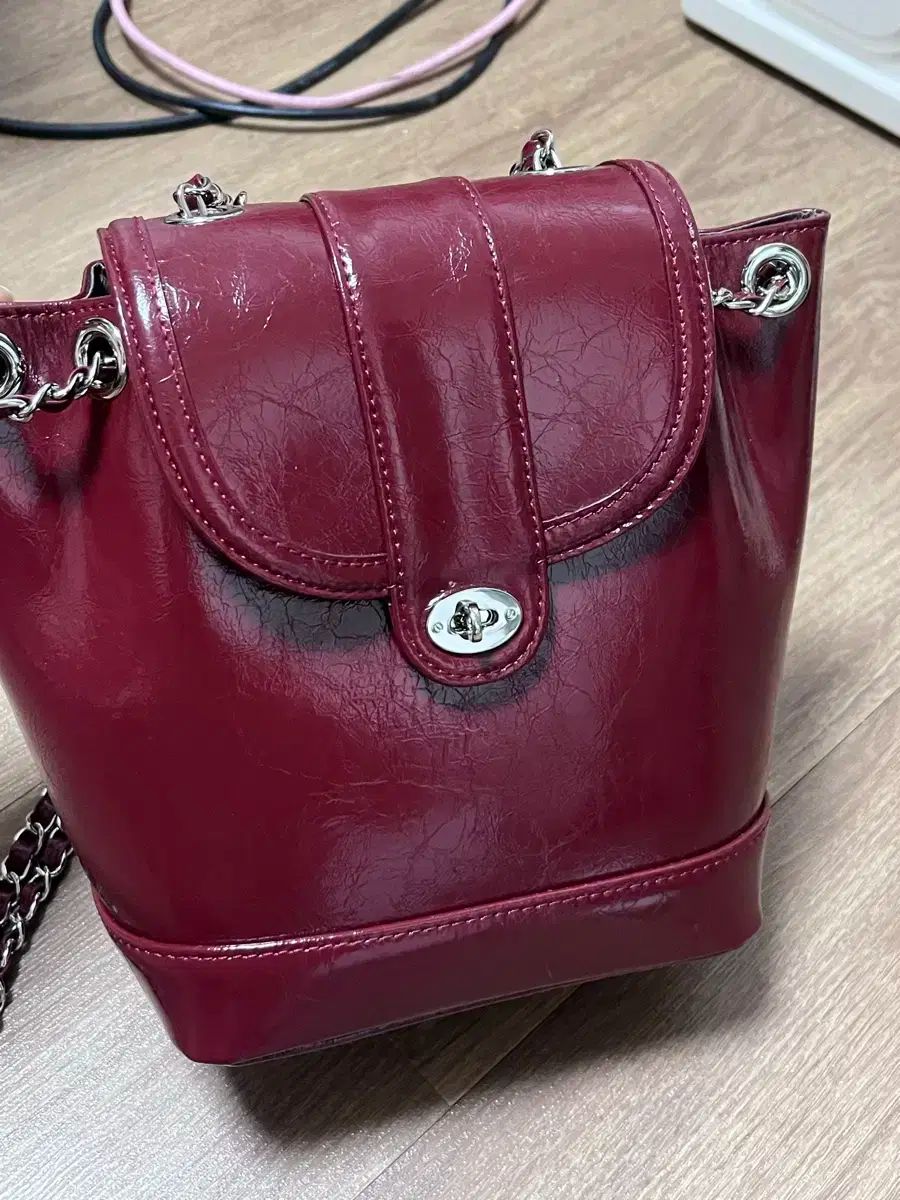 Cardinal Red カーディナルレッド Hawoo-A Bag