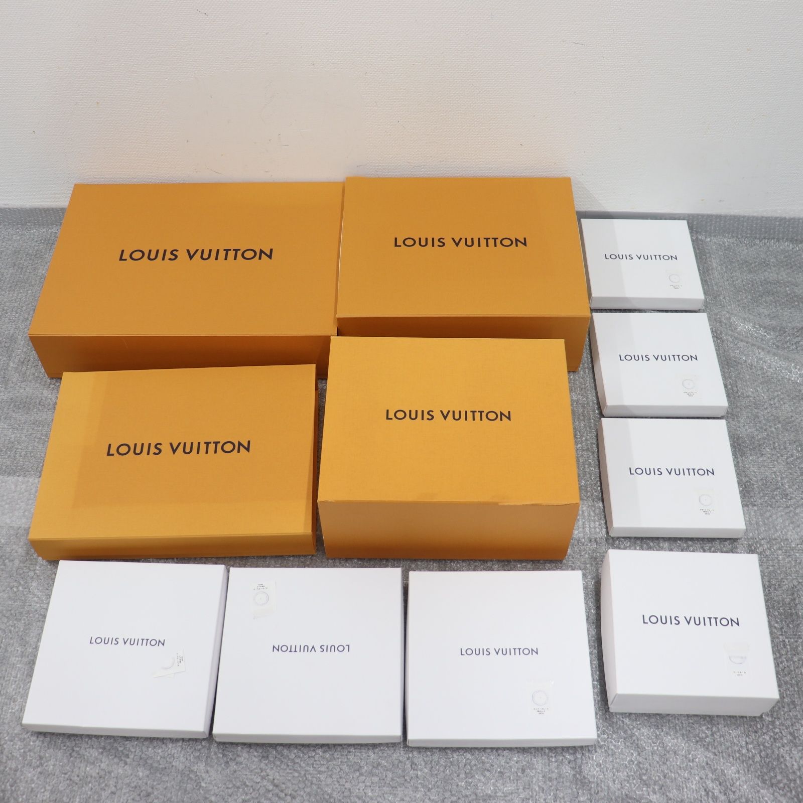 IT63HWF8SNSY LOUIS VUITTON ルイヴィトン BOX 空き箱